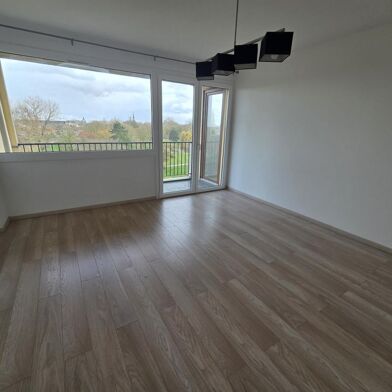 Appartement 4 pièces 153000 €