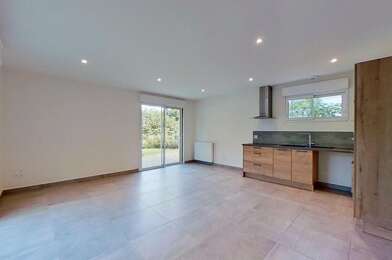 Maison 5 pièces 1750 €