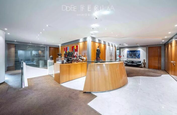 Bureaux sur 3 étages - Saint-Cloud — photo 2