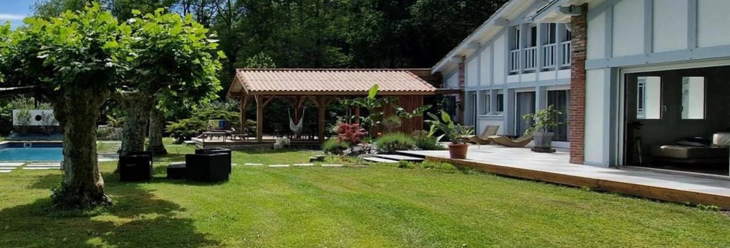 Maison 10 Pièces 295 m² à vendre à Tosse (40230)