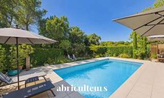 Maison 12 Pièces 261 m² à vendre à Aups (83630)