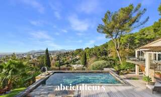 Maison 7 Pièces 227 m² à vendre à Le Cannet (06110)