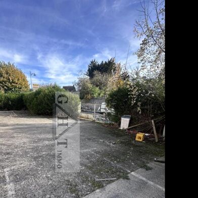 Local industriel  1350000 €