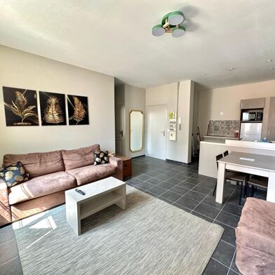 Appartement 2 pièces 595 €