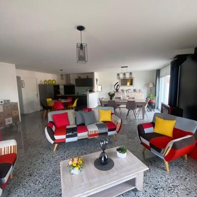 Maison 4 pièces 599900 €