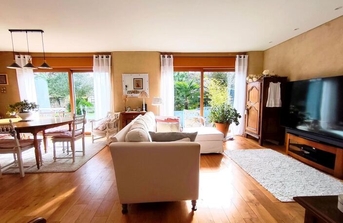 Maison à vendre unique - 184 m² -  Mézières sur Seine — photo 5