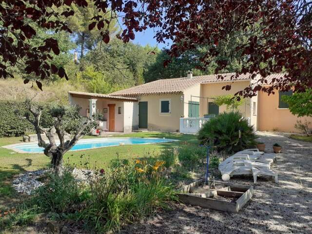 ENSEMBLE 2 MAISONS SUR TERRAIN 2010M² AVEC PISCINE 84240 LA TOUR D'AIGUES — photo du bien