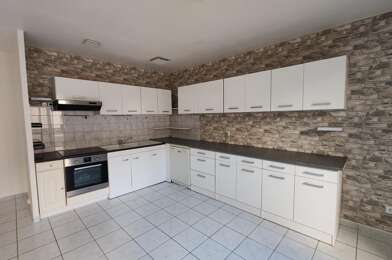 Appartement 3 pièces 670 €