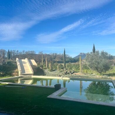 Maison 7 pièces 1330000 €