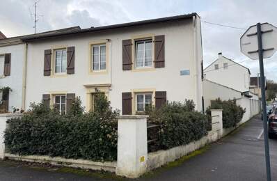 YUTZ – Maison de ville à fort potentiel : 167m² habitables, 461m² de terrain & 3 Garages — photo du bien