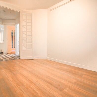 Appartement 2 pièces 870 €