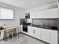 À Vendre - Appartement avec 2 Balcons et Stationnement- Bagatelle — photo 2