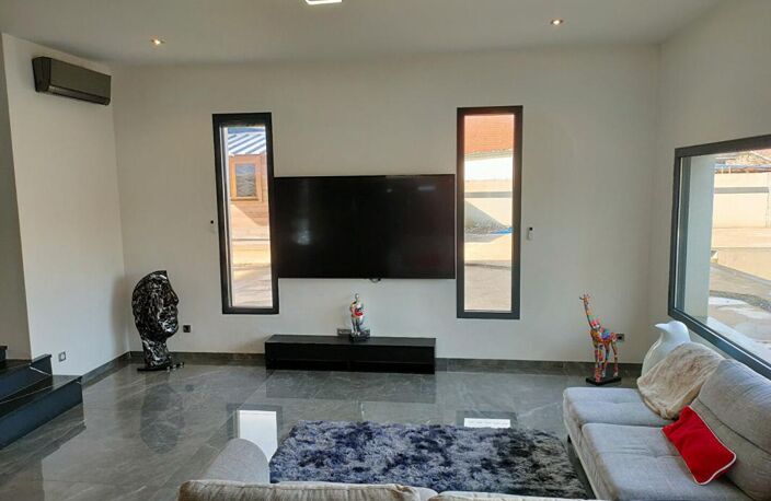 MAISON 224 m² - 7 PIECES - GARAGE ET DEPENDANCES - TERRAIN 3232 m² — photo 5