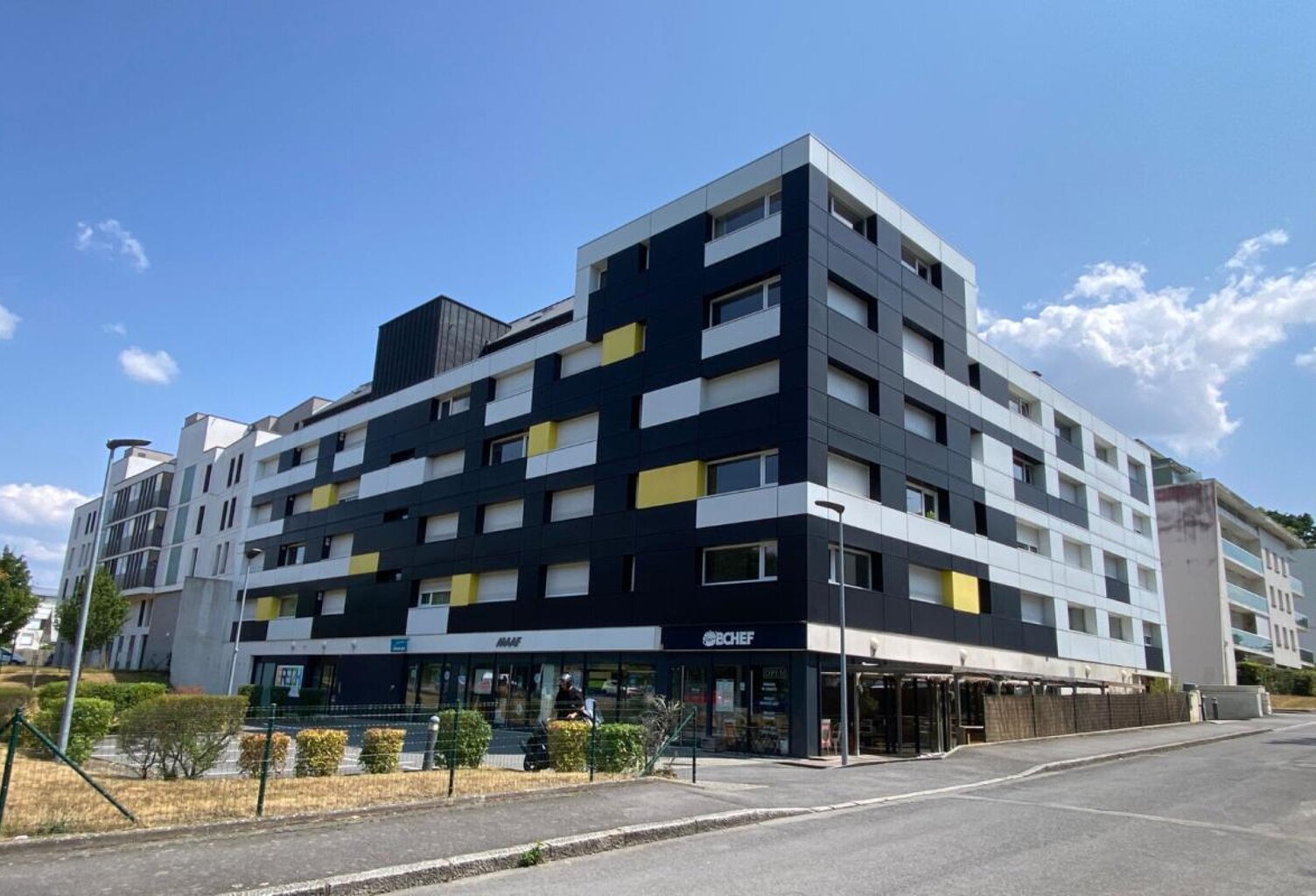 RENNES - T1Bis DUPLEX -  36.61 m2 (42,37m2 au sol) - ATTIQUE - 1 Place de Parking — photo 1