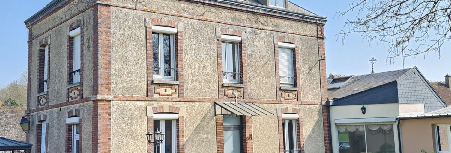 Maison 8 Pièces 220 m² à vendre à Bailleau-Armenonville (28320)