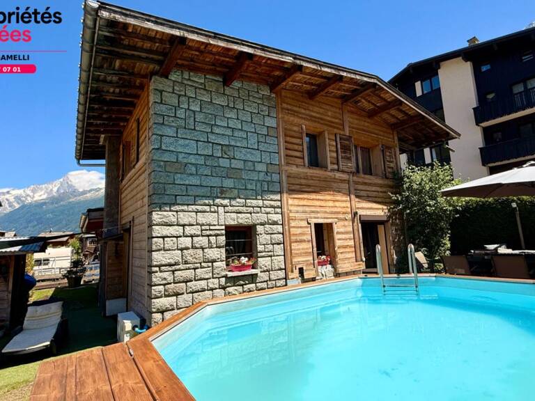 Les Houches - Chalet cocooning rénové avec piscine et grande terrasse — photo 1