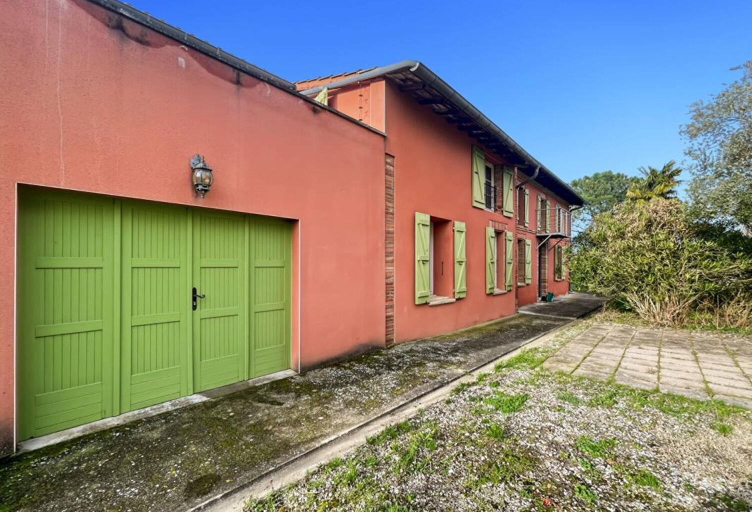 EXCLUSIF À MONTJOIR : Propriété de Caractère de 260 m² ? DPE A — photo 1
