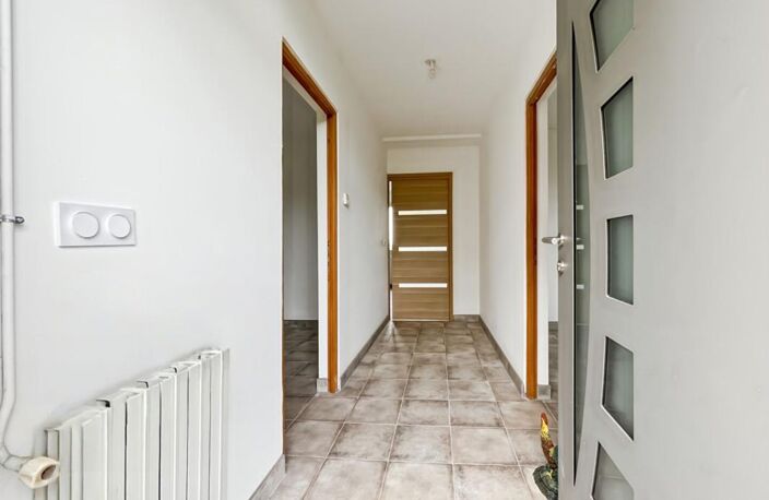 EXCLUSIF À MONTJOIR : Propriété de Caractère de 260 m² ? DPE A — photo 3