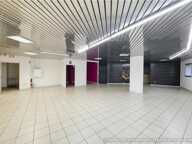 EXCLUSIVITE , MANOSQUE, LOCAL COMMERCIAL de 144 m² en RDC de l'immeuble du MANUESCA — photo 2