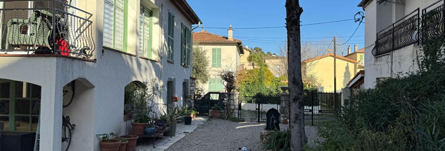 Maison 5 Pièces 114 m² à vendre à Vence (06140)