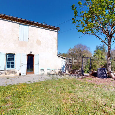 Maison 3 pièces 814 €