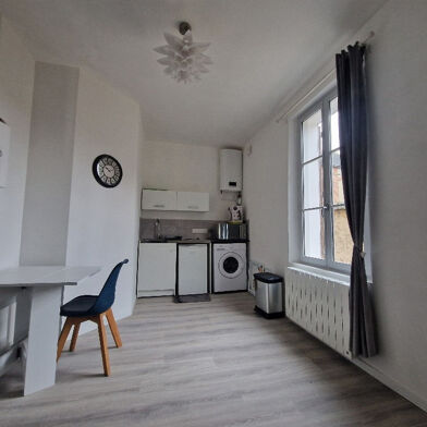 Appartement 2 pièces 390 €
