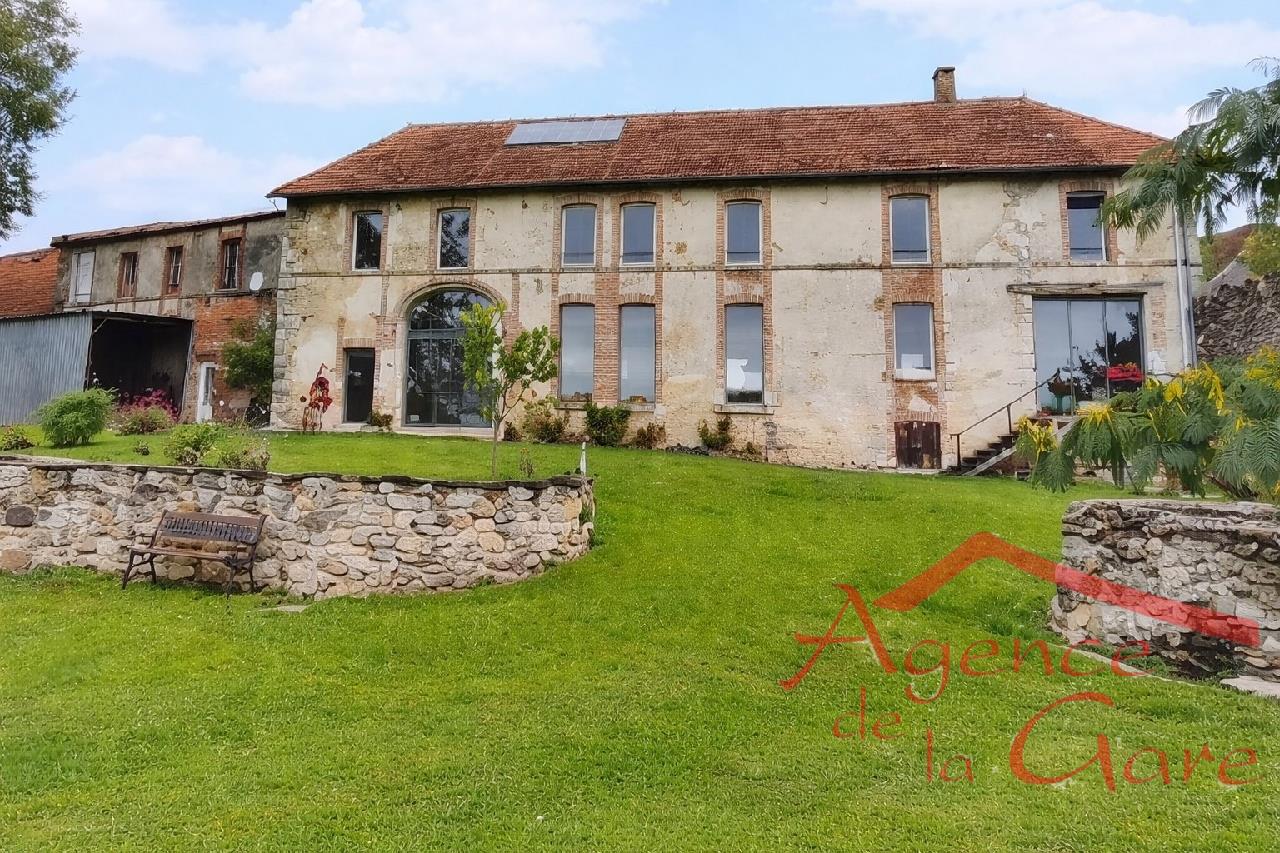 Maison de Village   T8 à vendre Sézanne 51120