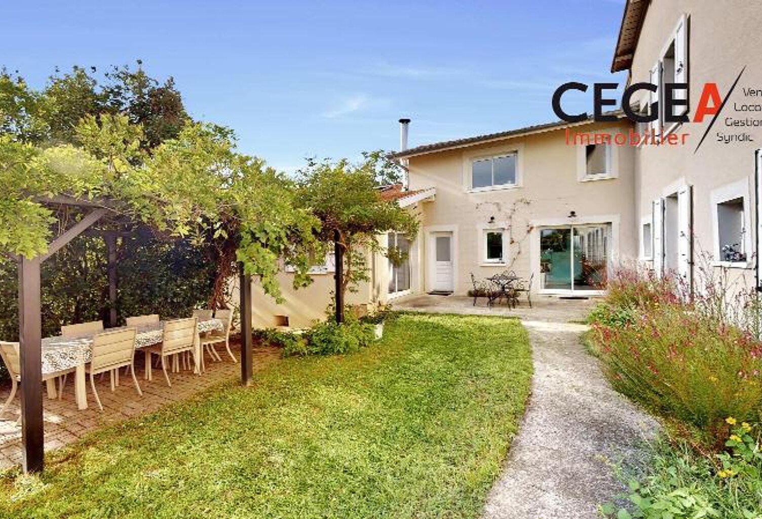 Vente maison  229 m² Salaise-sur-Sanne (38150) — photo 1