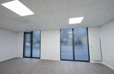 à VENDRE — photo du bien