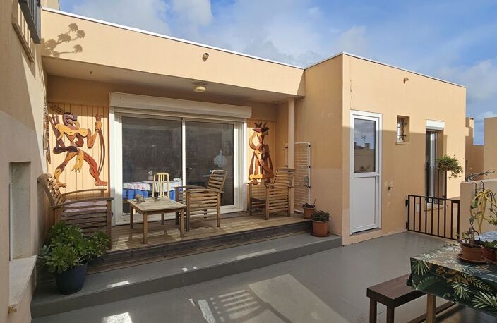 LA CIOTAT vends maison T4 de 85 m² avec une terrasse de 44 m² — photo 2