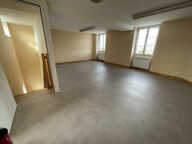 Local professionnel à Baule 70 m2 — photo 3