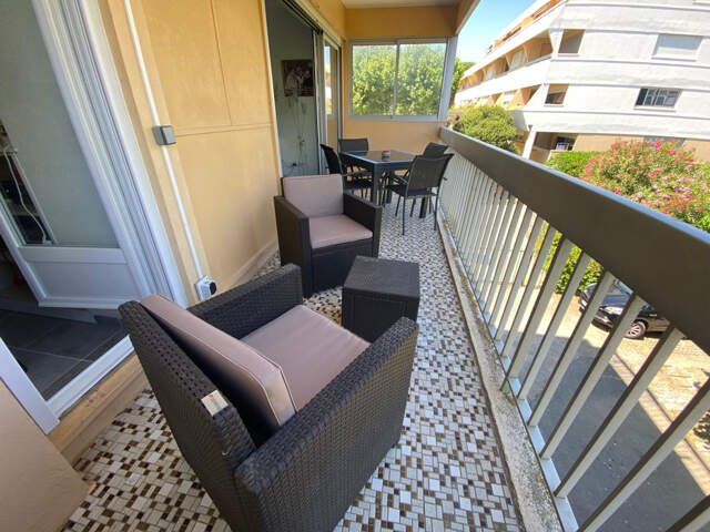 Appartement T2 avec parking en centre ville — photo du bien