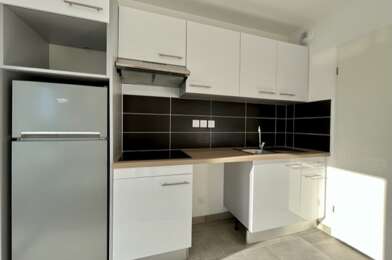 Appartement 3 pièces 792 €