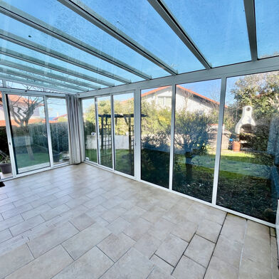 Appartement 4 pièces 385000 €