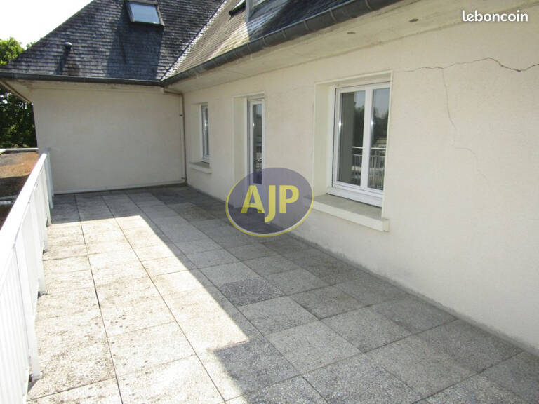 PIPRIAC, appartement T4,  73m², locataire en place — photo 1