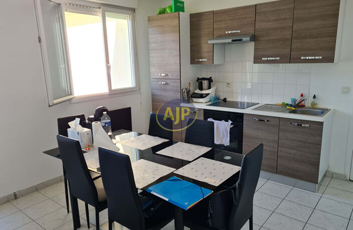 PIPRIAC, appartement T4,  73m², locataire en place — photo 2