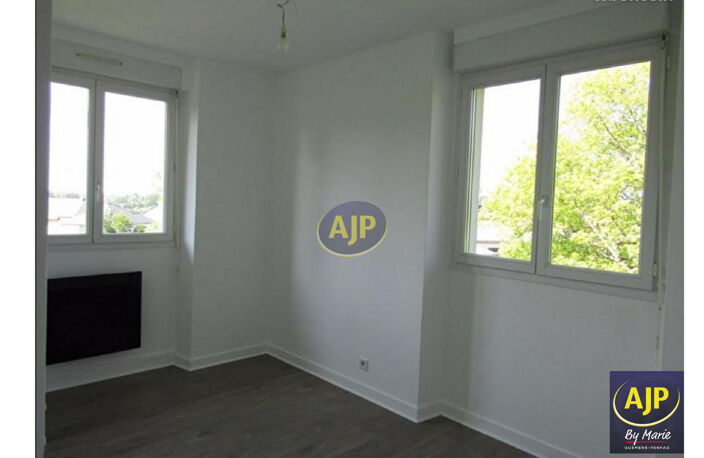 PIPRIAC, appartement T4,  73m², locataire en place — photo 4