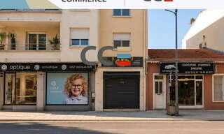 Commerce  50 m² à louer à Saint-Raphaël (83700)