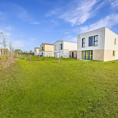 Maison 4 pièces 1100 €