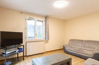 Appartement 5 pièces 535 €