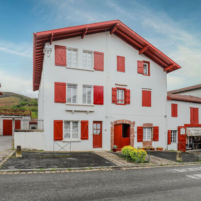 Maison 8 pièces 325000 €