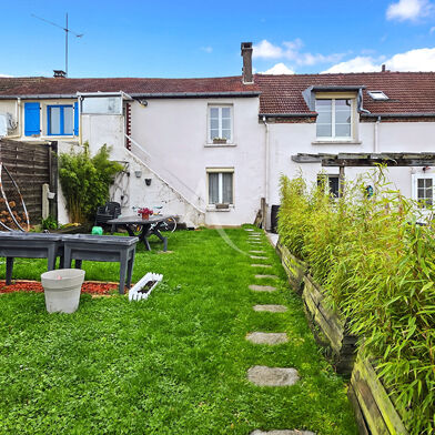 Maison 7 pièces 240000 €