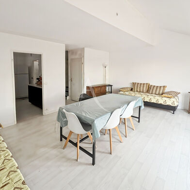 Maison 5 pièces 295500 €