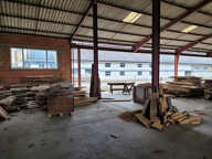 Hangar ouvert de 2116 m² — photo 3