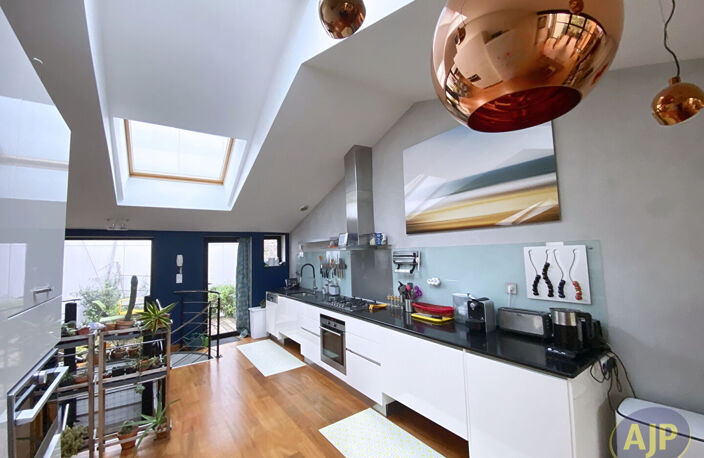 MAISON - LOFT  avec Garage de 35 m² — photo 2