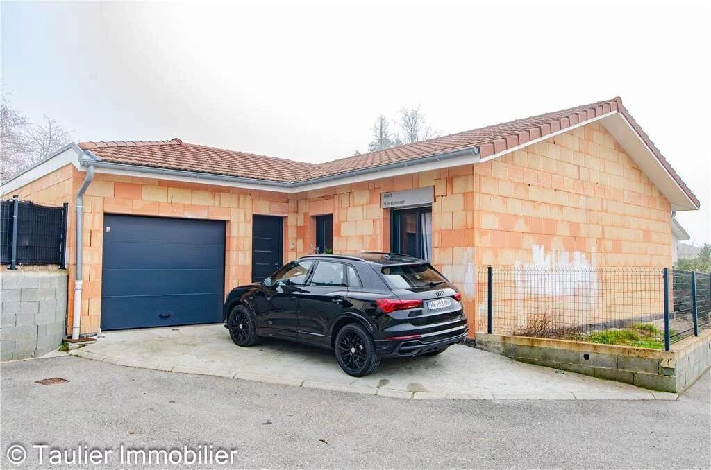 Villa / Maison  T4 à louer Vinay 38470