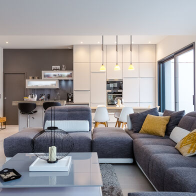 Appartement 3 pièces 347700 €