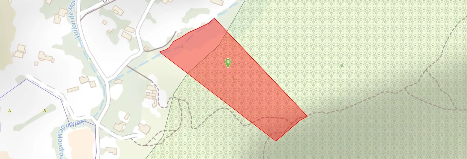 Terrain  21252 m² à vendre à Bormes-les-Mimosas (83230)