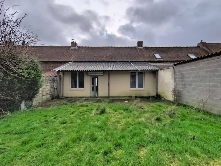 Maison de ville avec deux chambres et jardin — photo 1