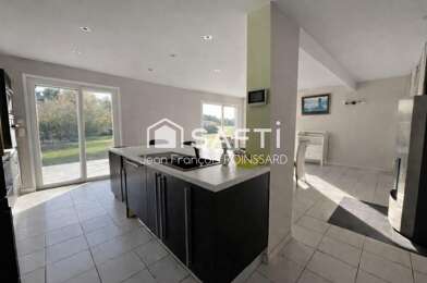 Maison 9 pièces 489691 €